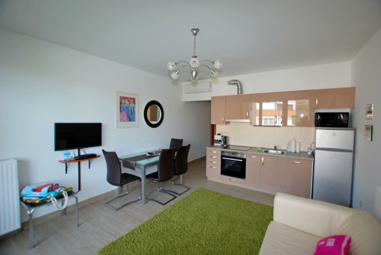 Silver Delux Apartman Balatonfüred Екстериор снимка
